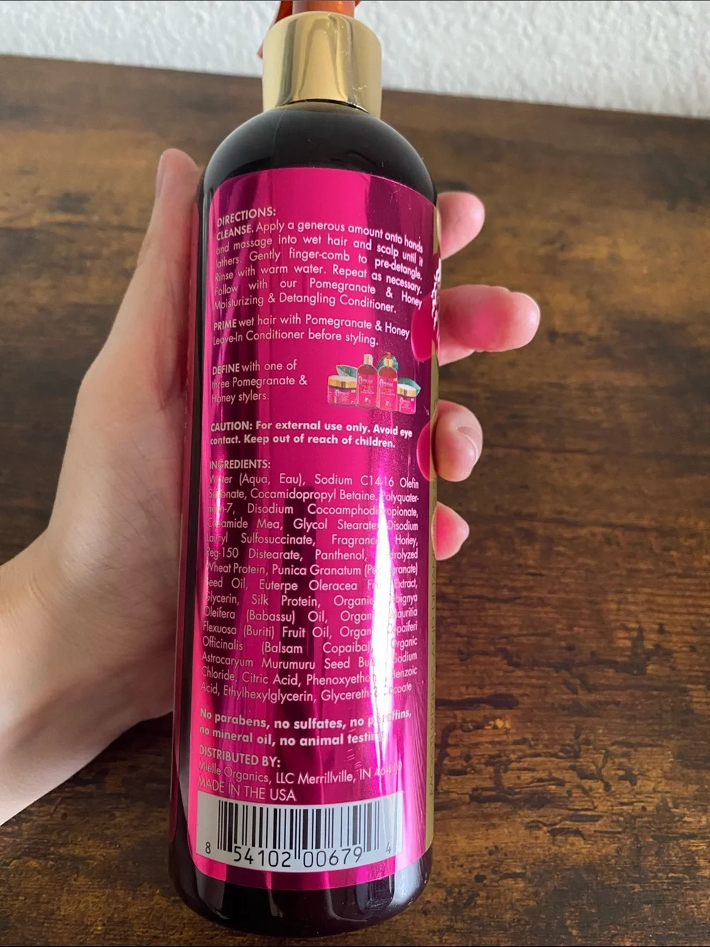 Mielle Pomegranate & Honey Moisturizing Detangling Shampoo